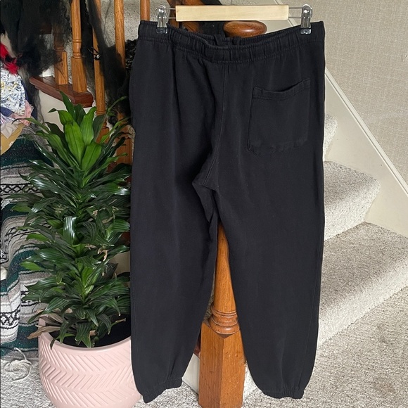 Taylor Swift Black The Eras Tour Jogger Sweatpants - Picture 4 of 11